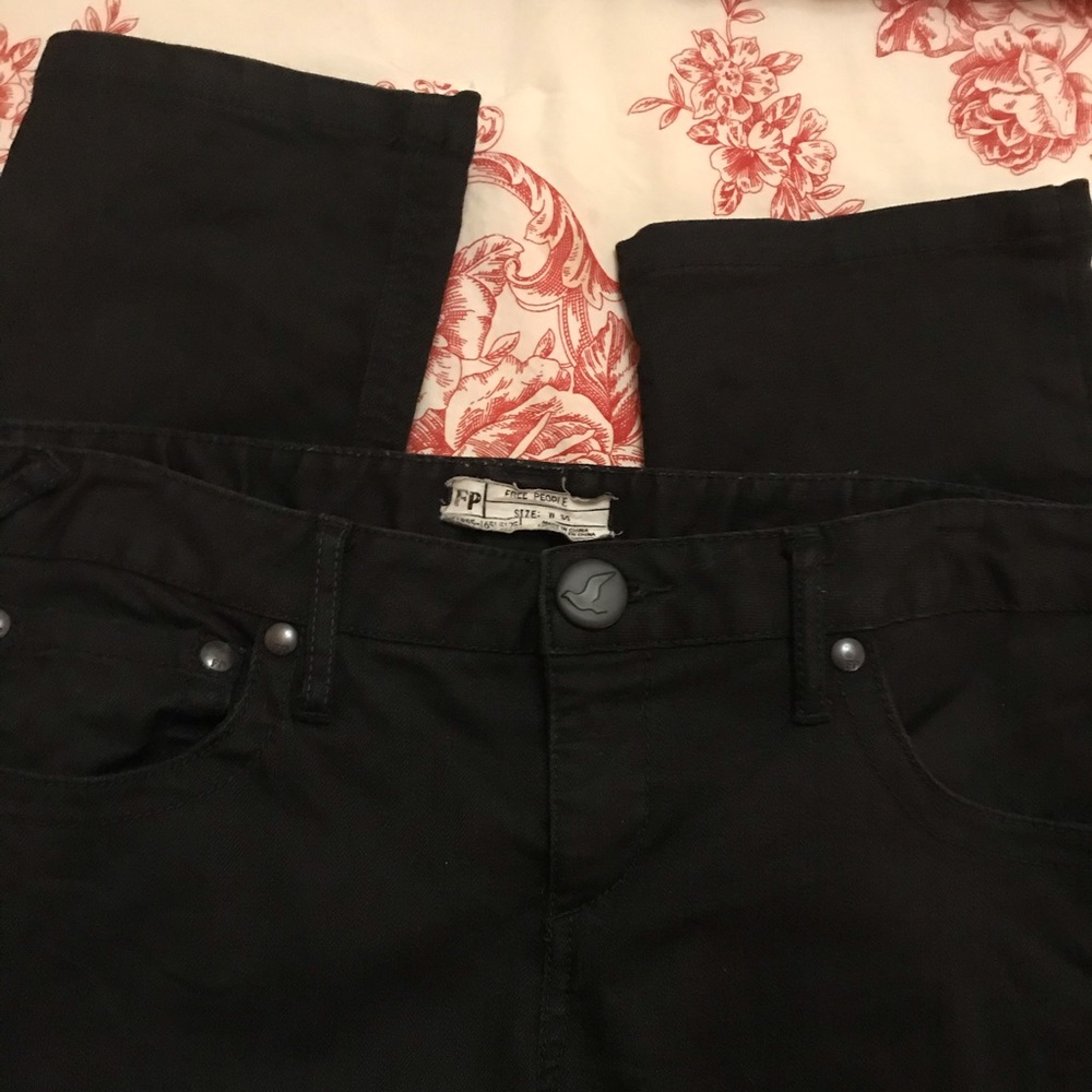 Free People Black Denim Skinny Jeans EUC W 30   Style 61855-16515125